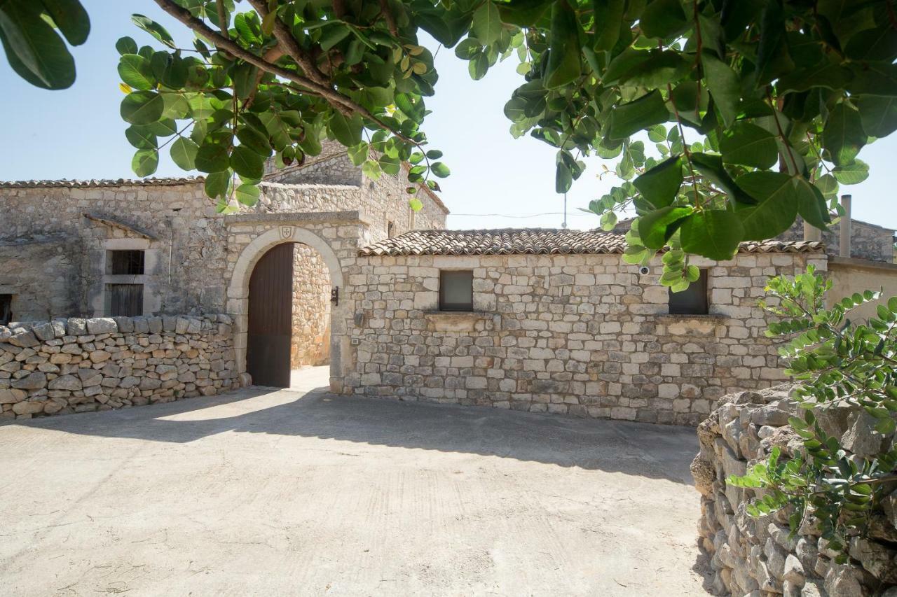 Maison d'hôtes Casale Del Coccio à Scicli Extérieur photo