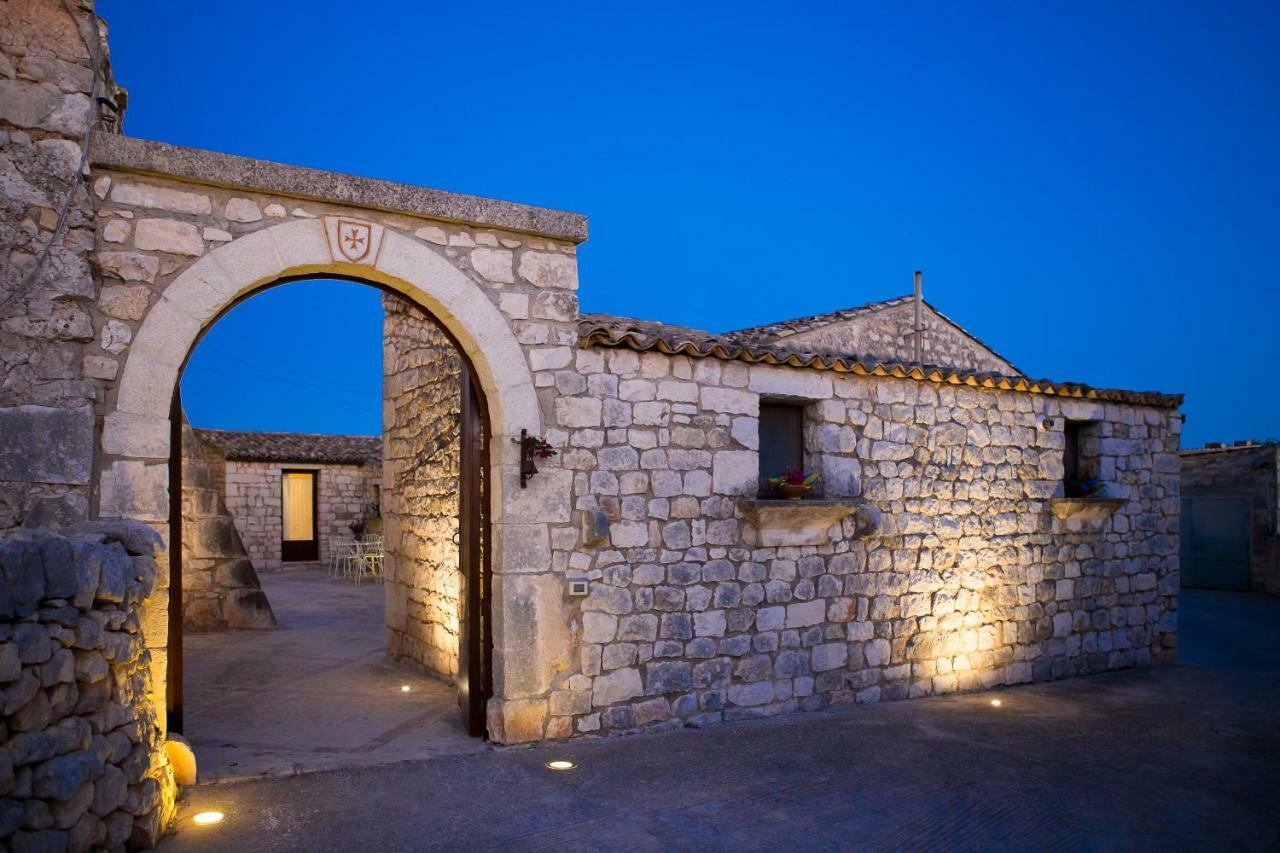 Maison d'hôtes Casale Del Coccio à Scicli Extérieur photo